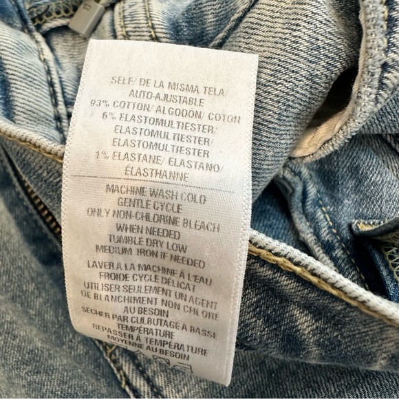 Hudson Barbara High Rise Baby Boot Flare Slit Hem Light Blue Front Seam Jeans - Picture 14 of 14